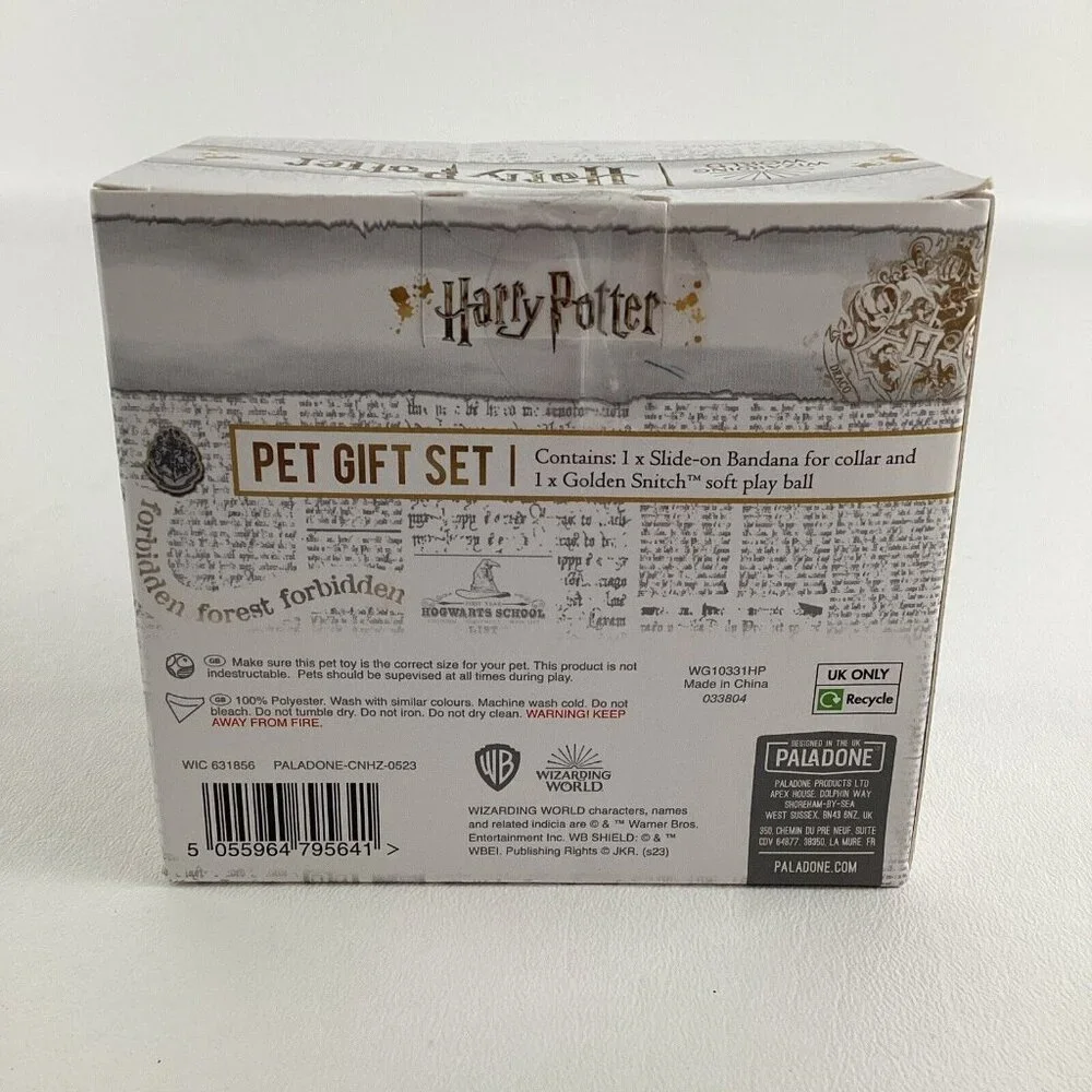 Wizarding World Harry Potter Pet Gift Set Bandana Golden Snitch Ball Hogwarts